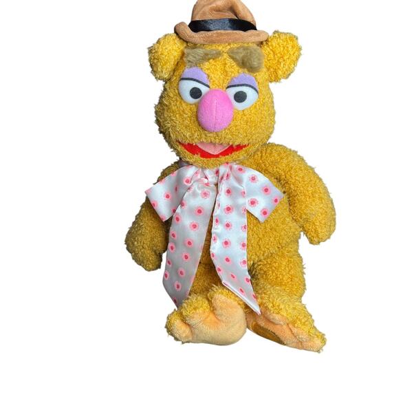 Disney Store Muppets Fozzie Bear Plush Stuffed Animal 16" Most Wanted Movie - Picture 1 of 11